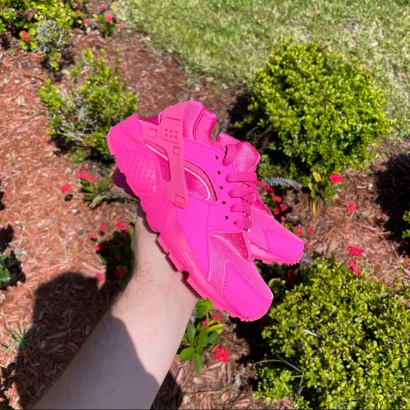 Nike Huarache Run “Pink”